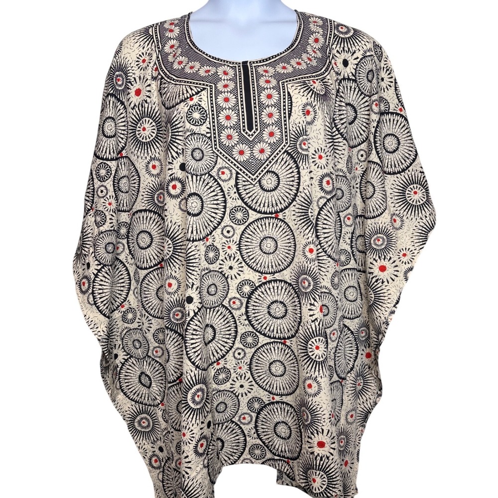 Good Times Womens One‎ Size Fits All Poncho Top Floral Print Artsy Bohemian